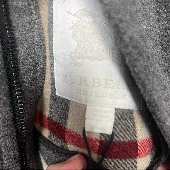 Burberry Wool Duffle Peacoat with Toggle Closure - Picture 5 of 7